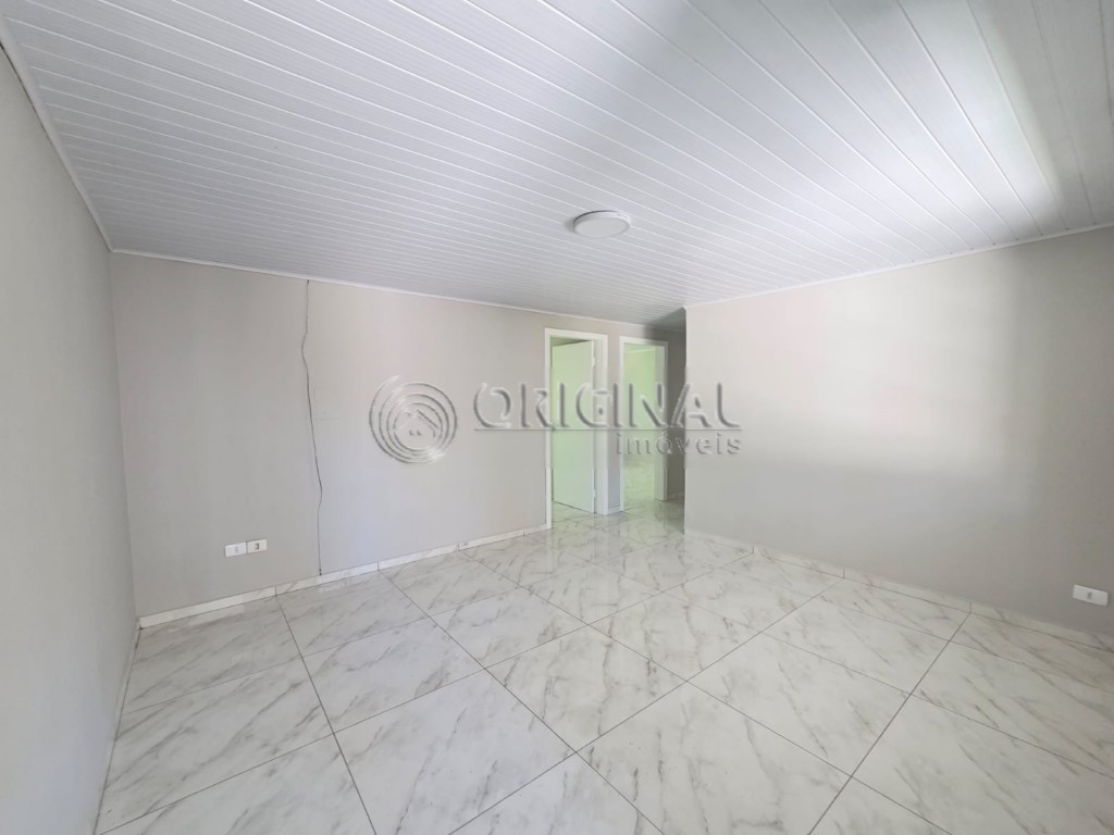 Casa Residencial para locacao no Cidade Industrial em Curitiba com 100m² por R$ 2.222,22