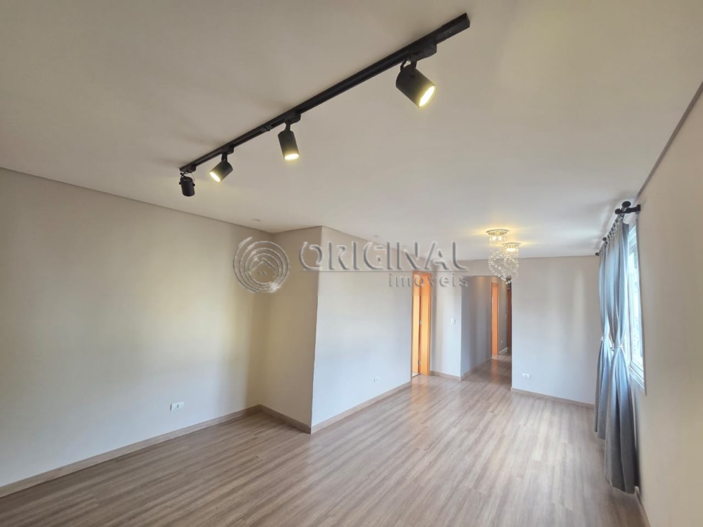 Apartamento para locacao no Agua Verde em Curitiba com 101m² por R$ 4.000,00