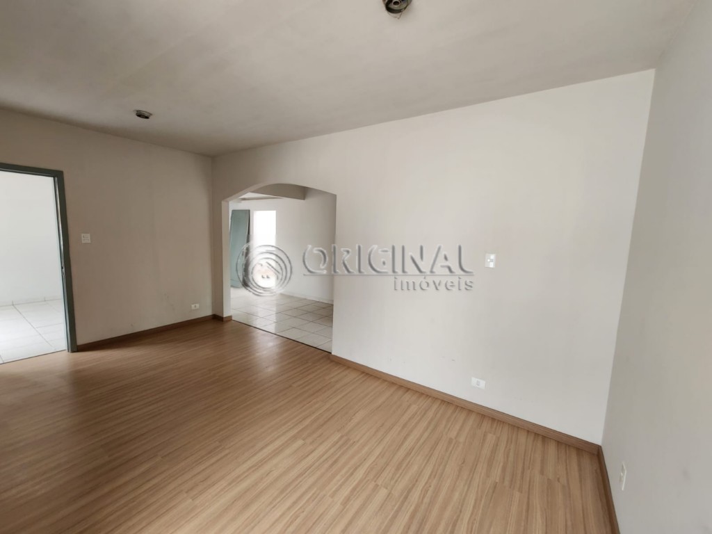 Apartamento para locacao no Santa Quiteria em Curitiba com 128m² por R$ 2.777,77