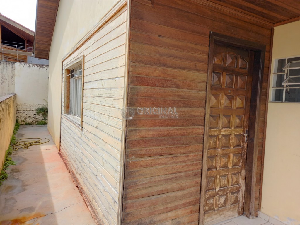 Casa Residencial para locacao no Santa Quiteria em Curitiba com 75m² por R$ 1.833,33