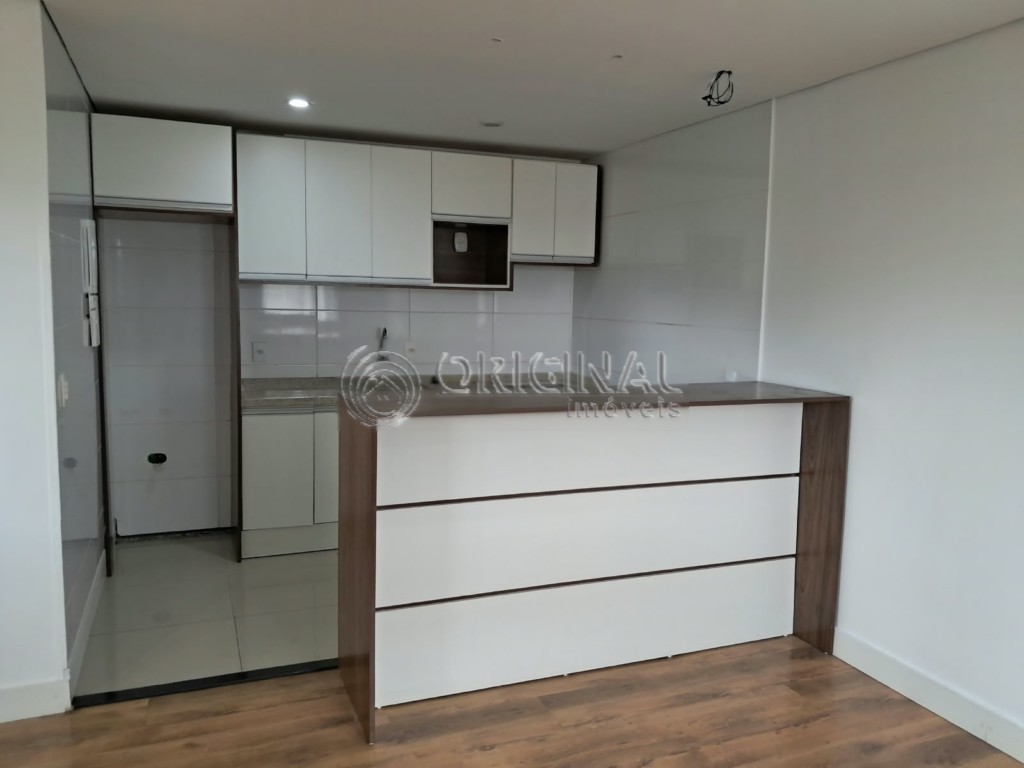 Sobrado para locacao no Campo Comprido em Curitiba com 110m² por R$ 3.111,11