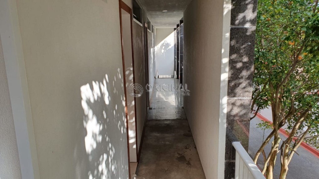 Kitinet para locacao no Cidade Industrial em Curitiba com 25m² por R$ 833,33