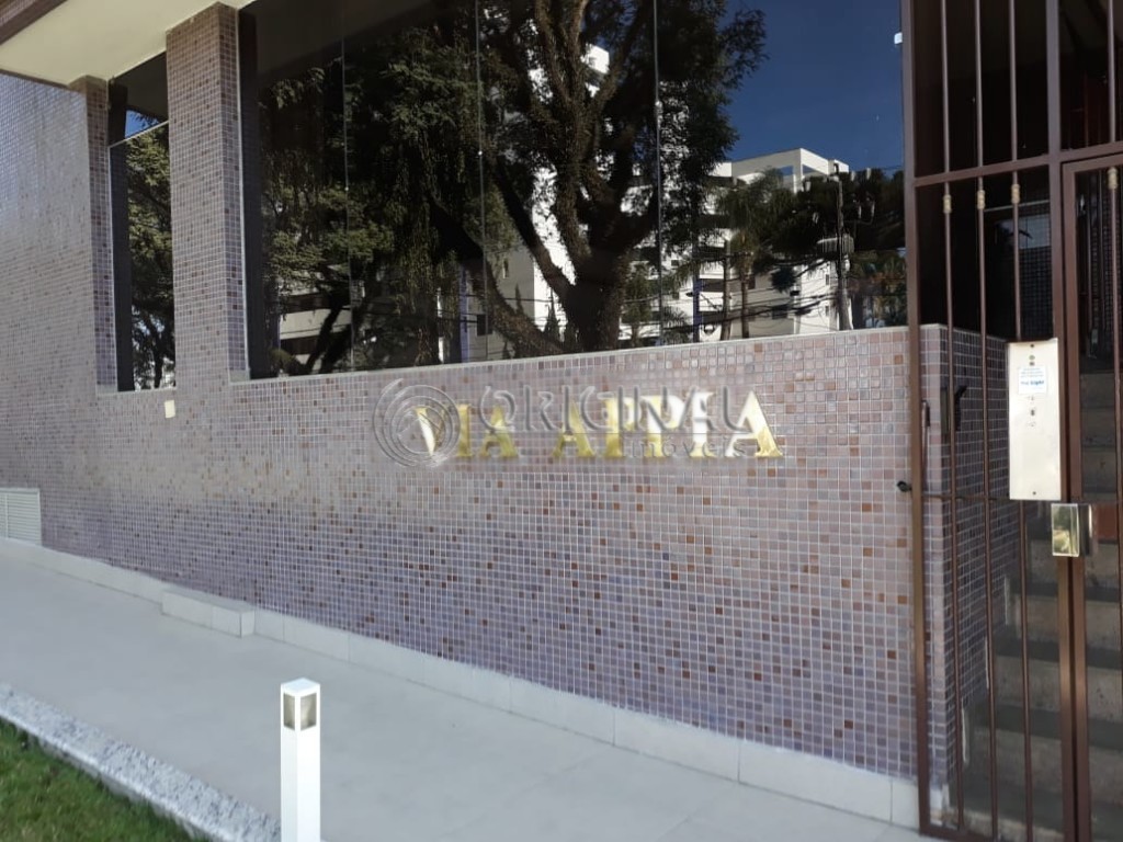 Apartamento para locacao no Agua Verde em Curitiba com 86m² por R$ 2.666,66
