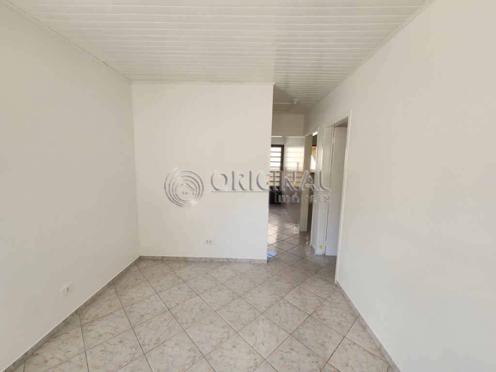 Casa Residencial para locacao no Campo Comprido em Curitiba com 50m² por R$ 2.166,66