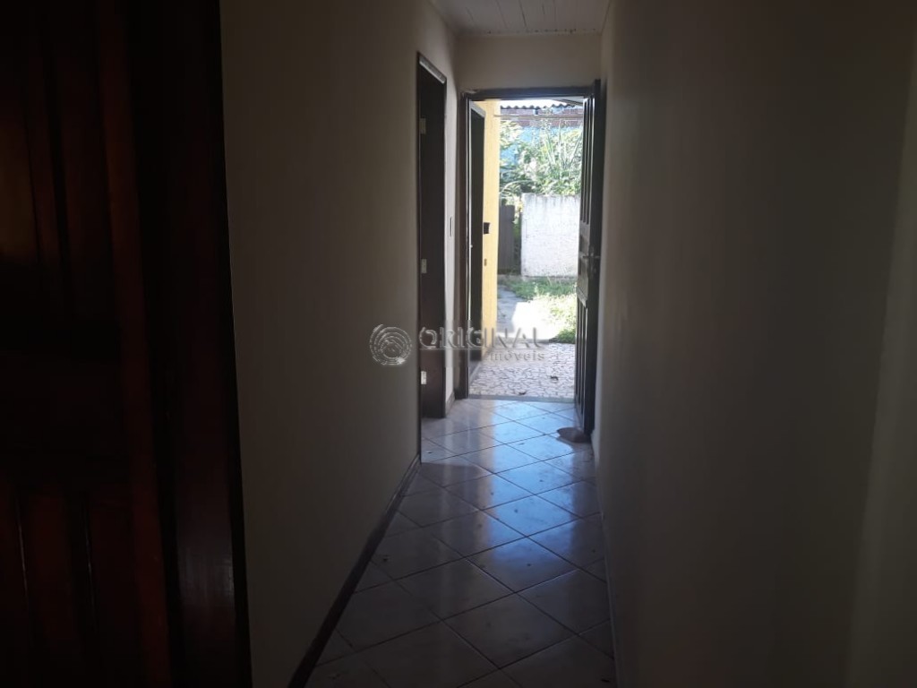 Casa Residencial para locacao no Fazendinha em Curitiba com 88m² por R$ 2.111,11