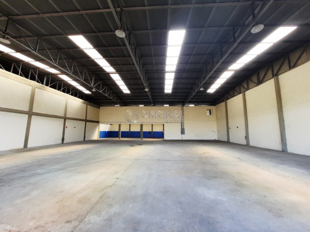 Barracão_galpão para locacao no Santo Inacio em Curitiba com 1,193m² por R$ 30.000,00