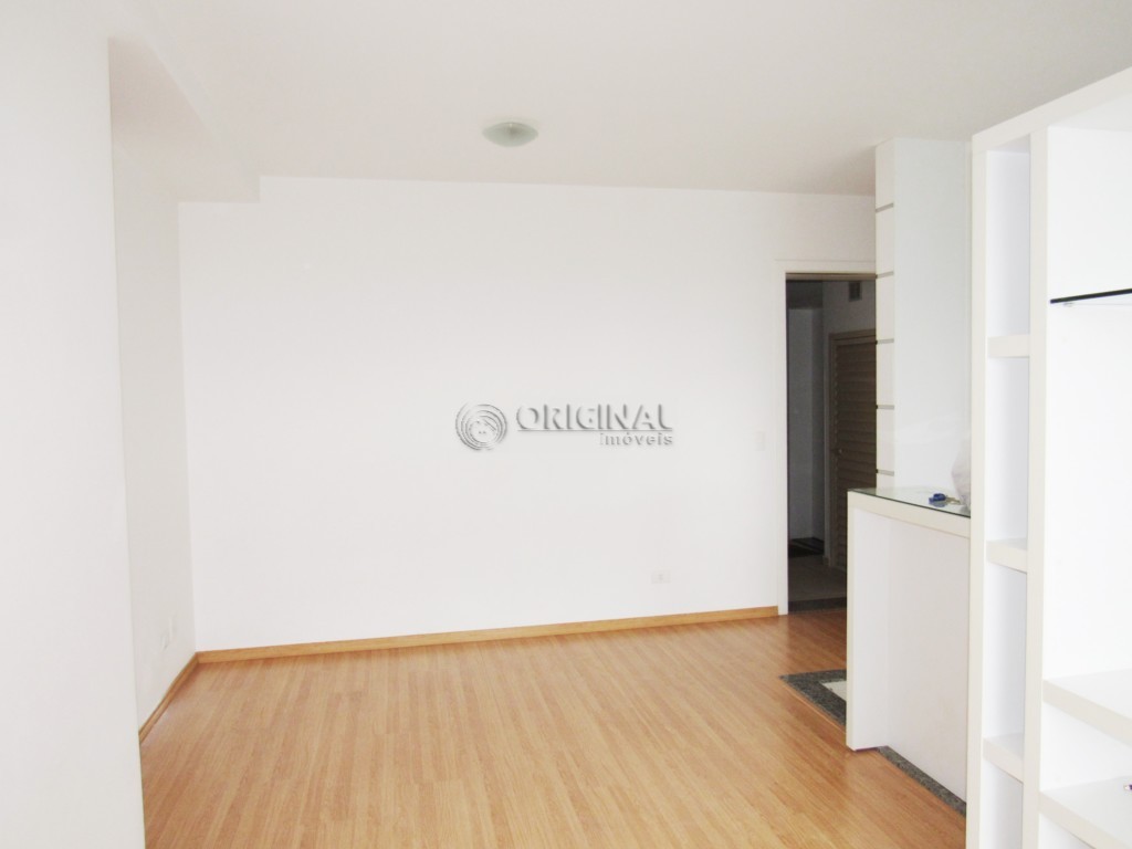 Apartamento para locacao no Ecoville em Curitiba com 98m² por R$ 3.111,11
