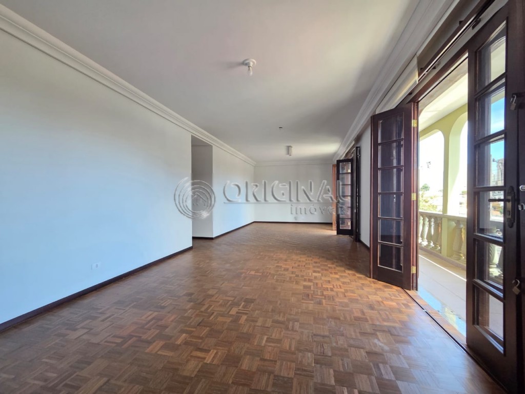Casa para alugar em Orleans, Curitiba — Portal Chave Fácil