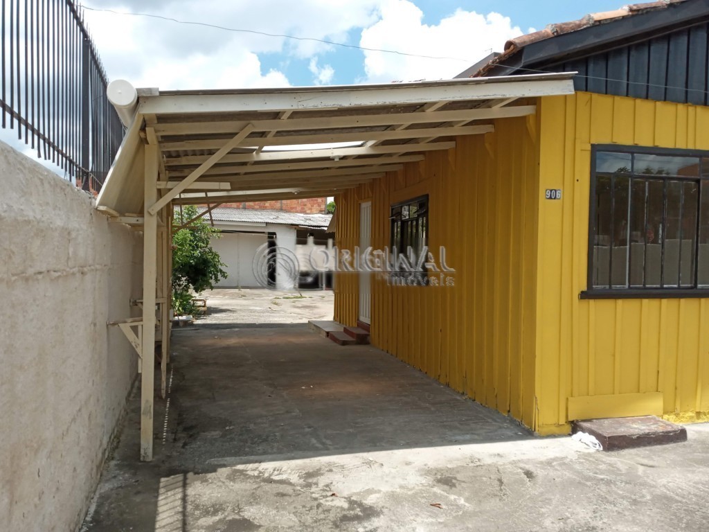 Casa Residencial para locacao no Fazendinha em Curitiba com 83m² por R$ 2.000,00