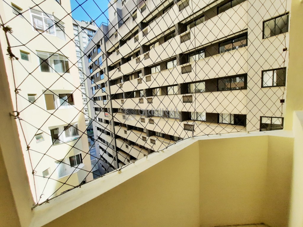 Apartamento para locacao no Cristo Rei em Curitiba com 47m² por R$ 1.444,44