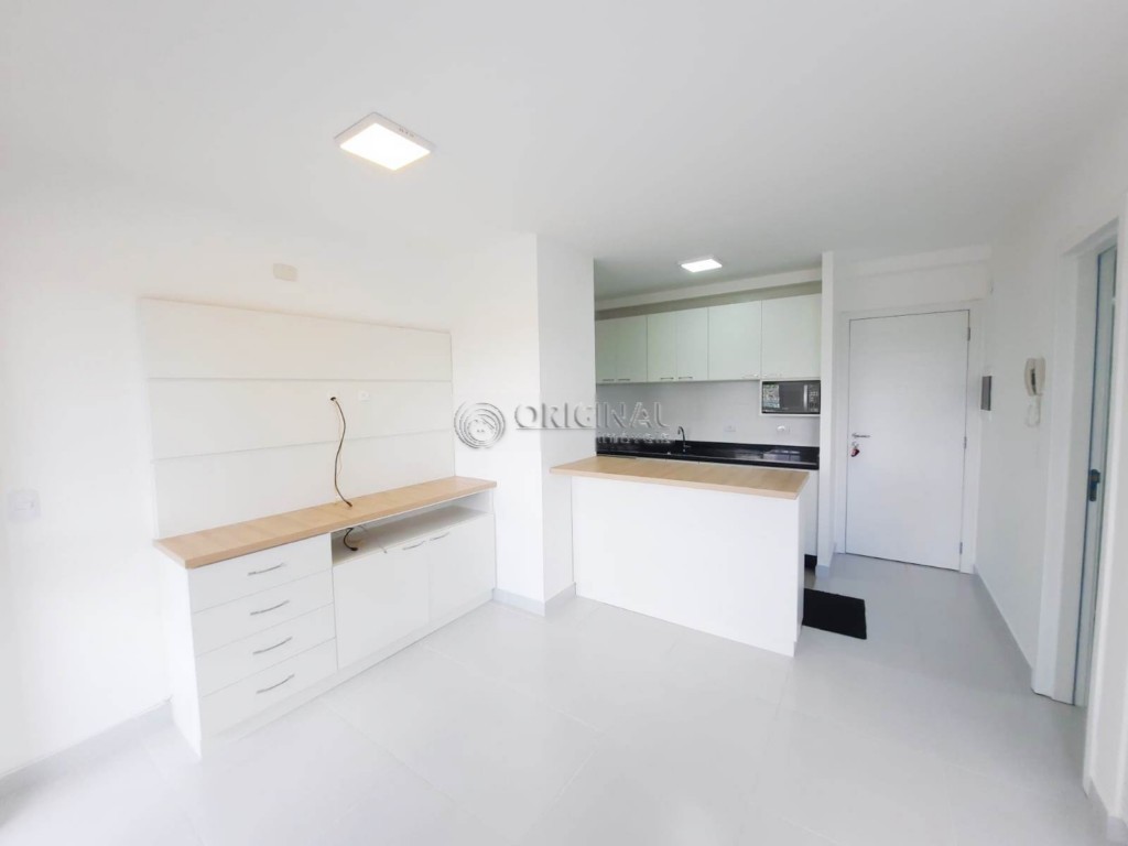 Apartamento para alugar em Bom Retiro, Curitiba — Portal Chave Fácil