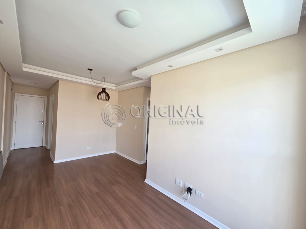 Apartamento para locacao no Cidade Industrial em Curitiba com 72m² por R$ 2.777,77