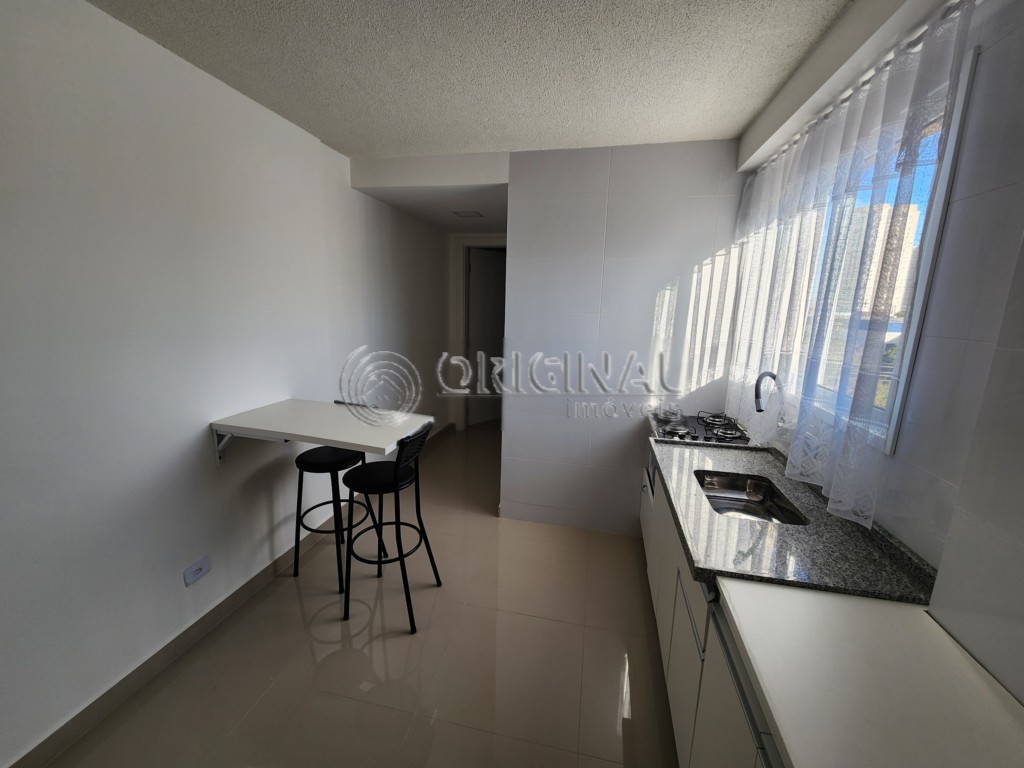 Apartamento para locacao no Campo Comprido em Curitiba com 20m² por R$ 1.777,77