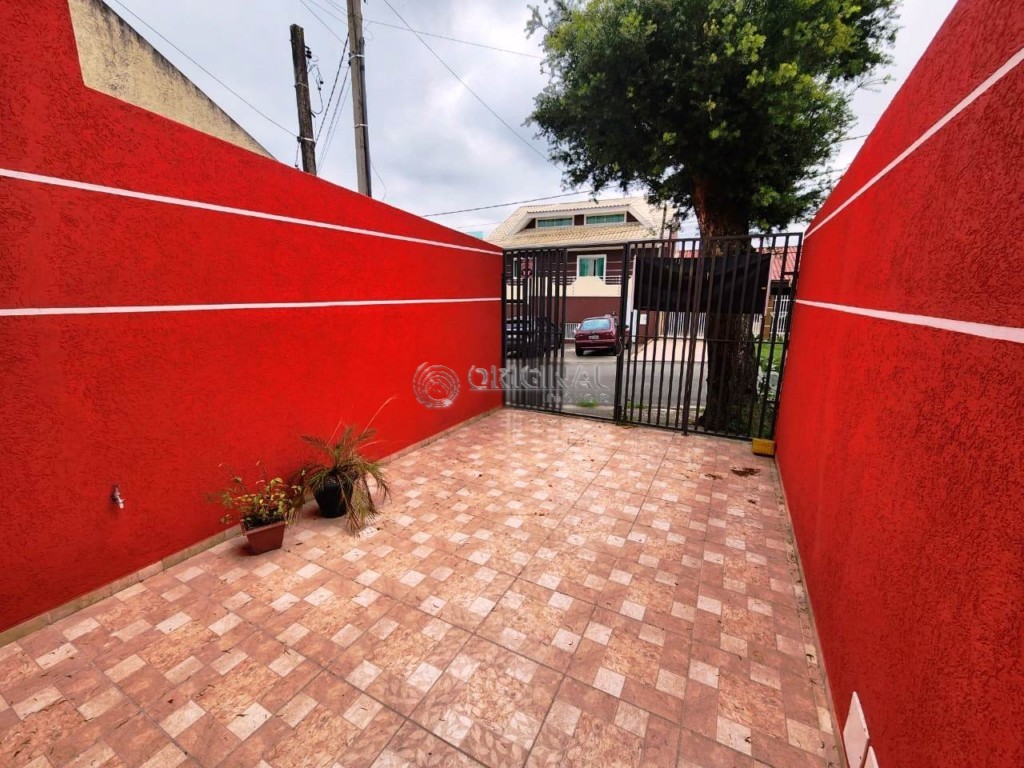 Sobrado para locacao no Augusta em Curitiba com 55m² por R$ 1.944,44