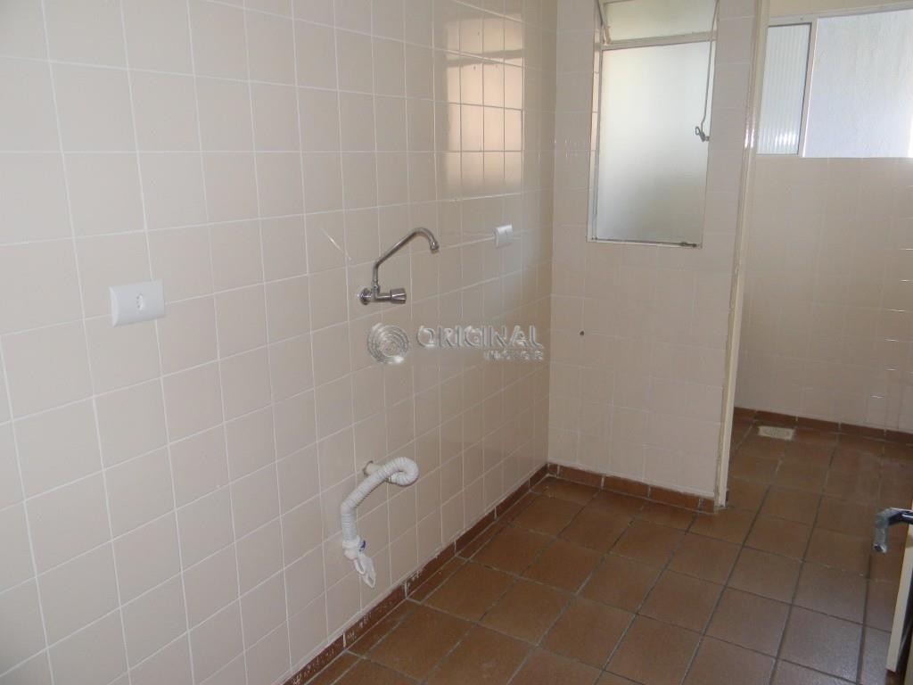 Apartamento para locacao no Campo Comprido em Curitiba com 53m² por R$ 1.666,66