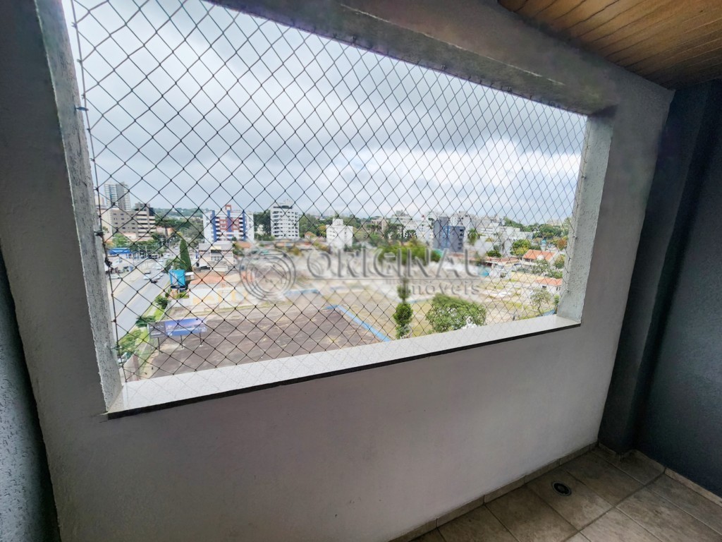Apartamento para locacao no Cabral em Curitiba com 132m² por R$ 3.666,66