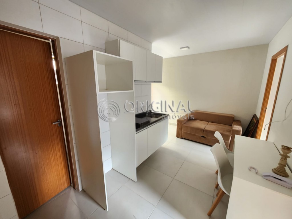 Apartamento para locacao no Bigorrilho em Curitiba com 35m² por R$ 2.100,00