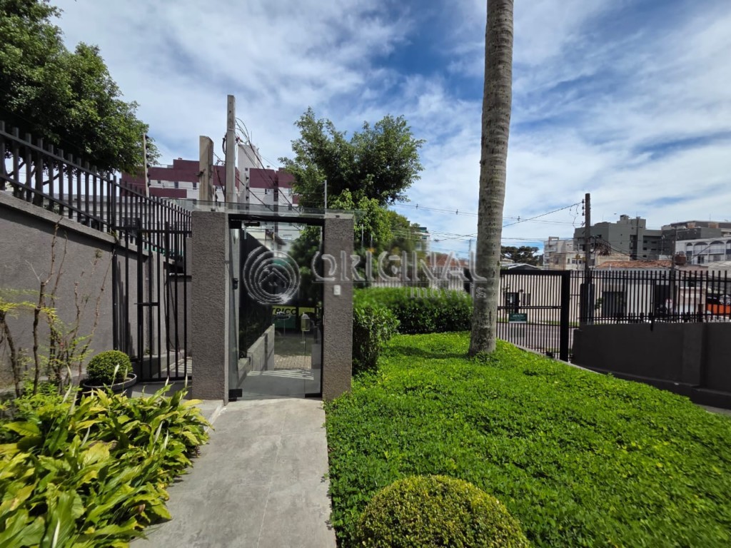 Apartamento para locacao no Bigorrilho em Curitiba com 55m² por R$ 2.100,00