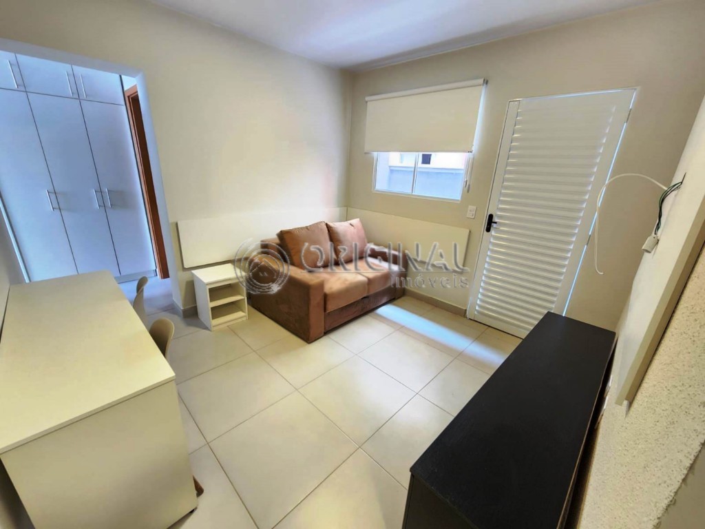 Apartamento para locacao no Bigorrilho em Curitiba com 55m² por R$ 2.100,00