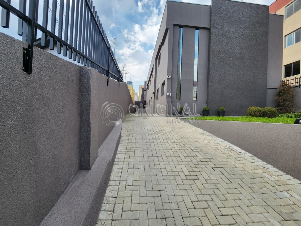 Apartamento para locacao no Bigorrilho em Curitiba com 49m² por R$ 2.100,00