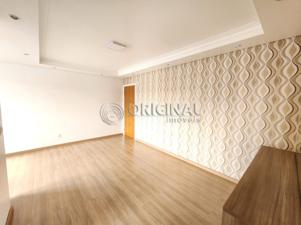 Apartamento para locacao no Campo Comprido em Curitiba com 79m² por R$ 2.666,66