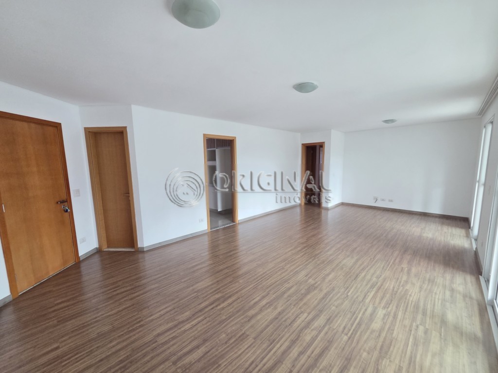 Apartamento para locacao no Ecoville em Curitiba com 179m² por R$ 7.555,55