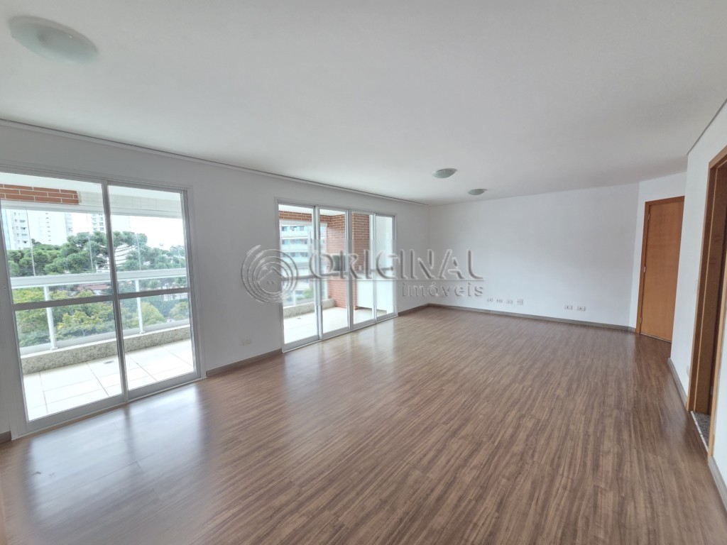 Apartamento para locacao no Ecoville em Curitiba com 179m² por R$ 7.555,55