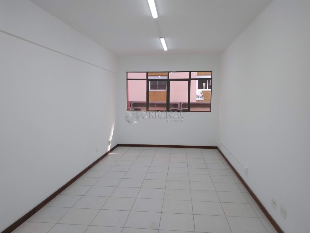 Cjto Comercial_sala no Bigorrilho em Curitiba Cjto Comercial_sala para venda no Bigorrilho em Curitiba com 24m² por R$ 149.900,00