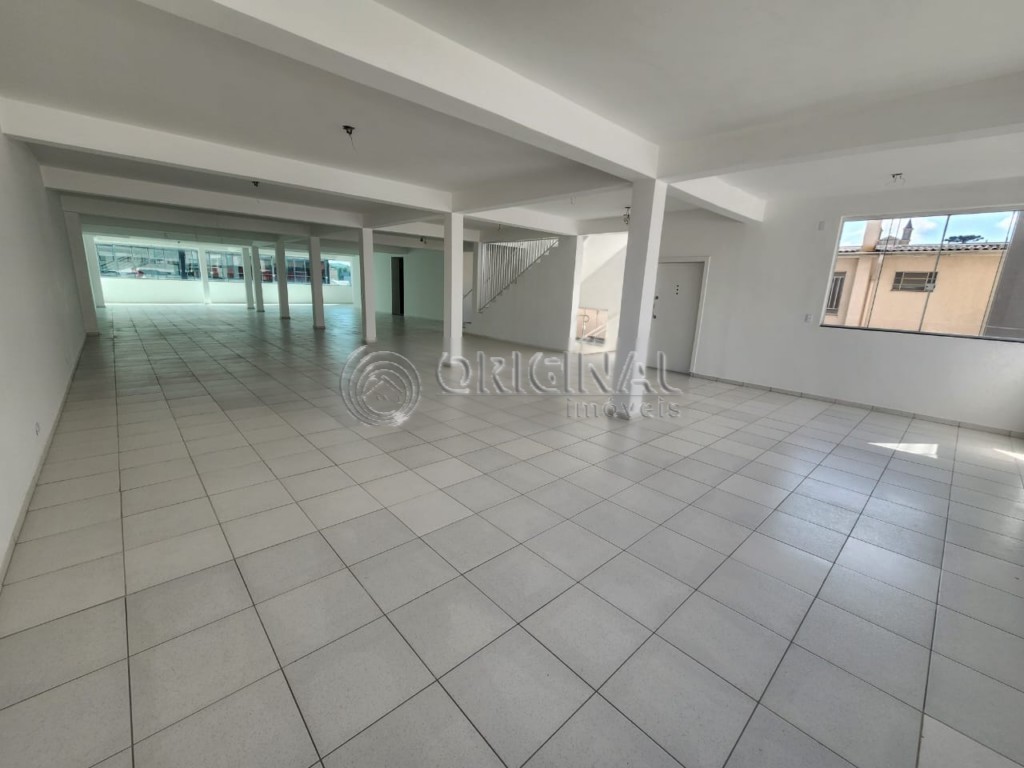 Cjto Comercial_sala para locacao no Centro em Colombo com 273m² por R$ 7.777,77