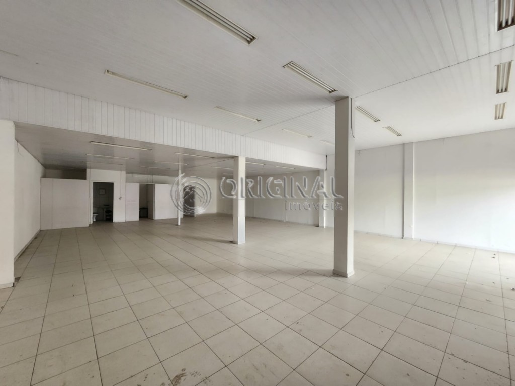 Loja para locacao no Osasco em Colombo com 170m² por R$ 11.333,33