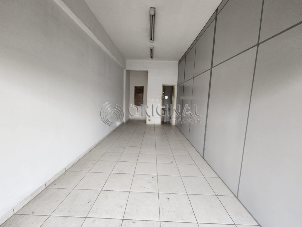 Loja para locacao no Osasco em Colombo com 24m² por R$ 2.166,66