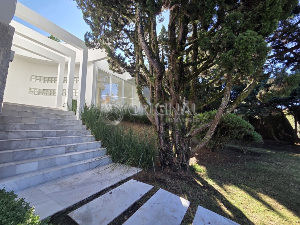 Casa Residencial para venda no Seminario em Curitiba com 690m² por R$ 5.700.000,00