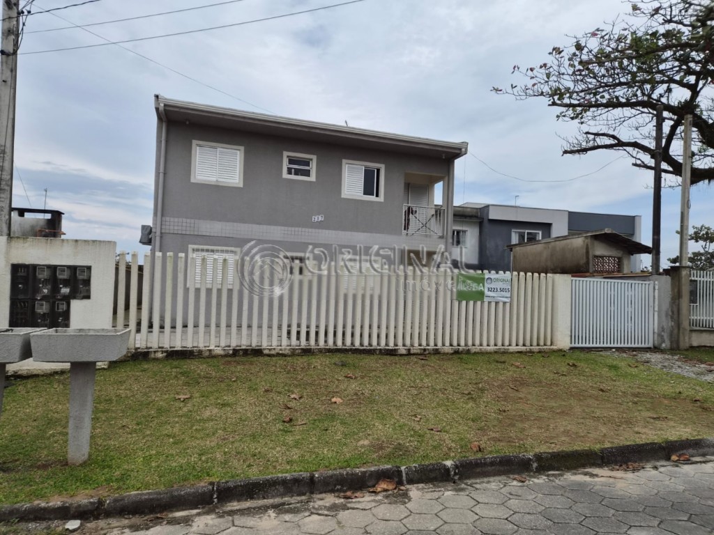 Apartamento para locacao no Bal Praia de Leste em Pontal do Parana com 76m² por R$ 1.944,44