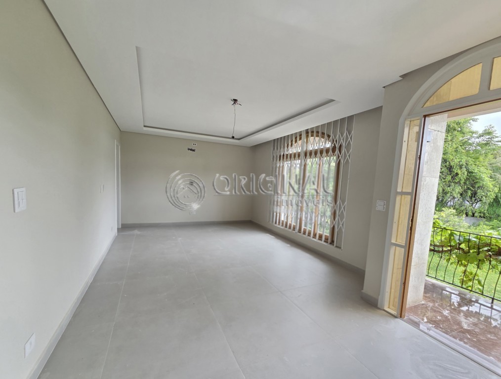 Casa de Condominio para locacao no Capao da Imbuia em Curitiba com 270m² por R$ 6.111,11