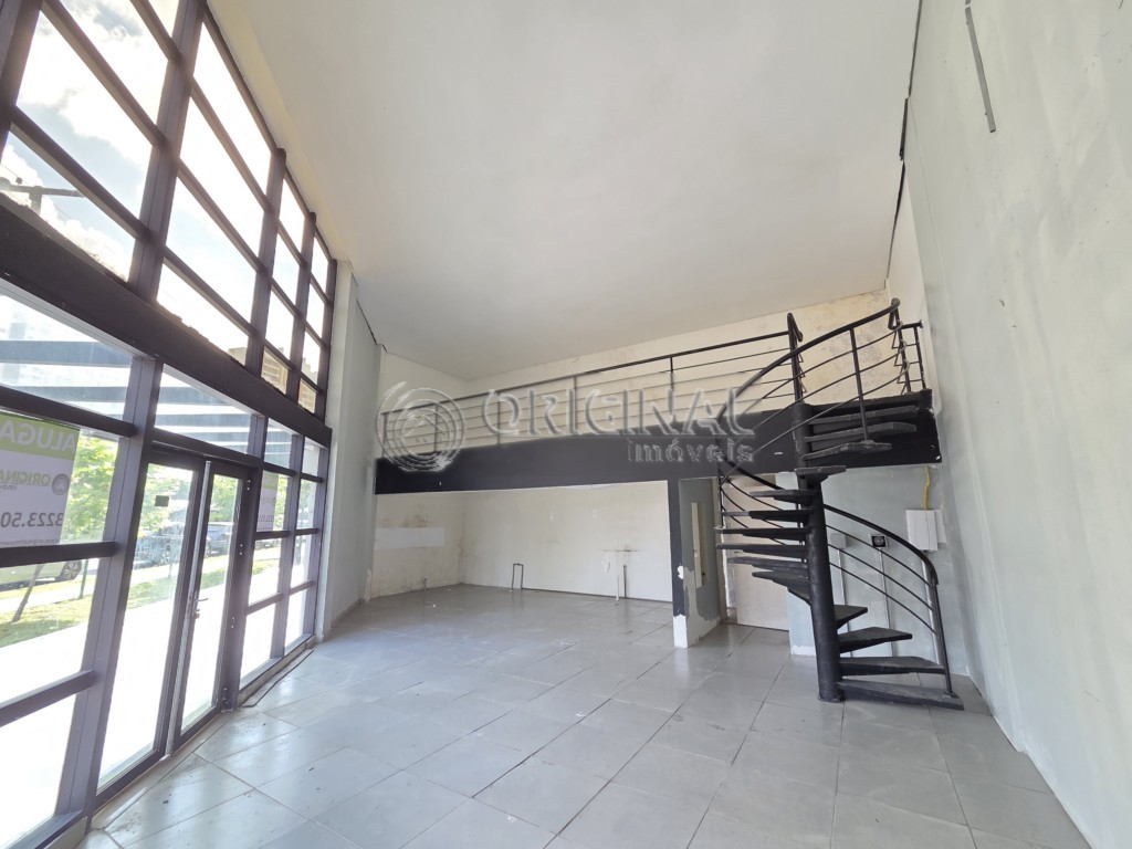 Loja para locacao no Ecoville em Curitiba com 217m² por R$ 6.555,55