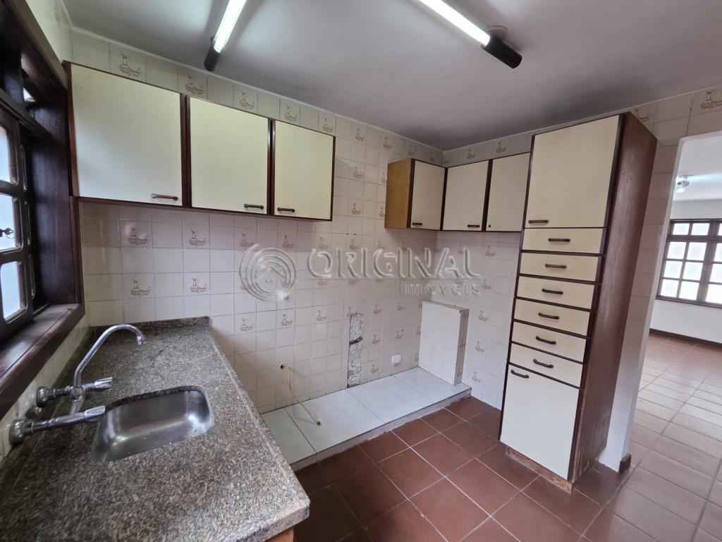 Casa para alugar em Mossungue, Curitiba — MAFI ADMINISTRADORA DE IMOVEIS LTDA