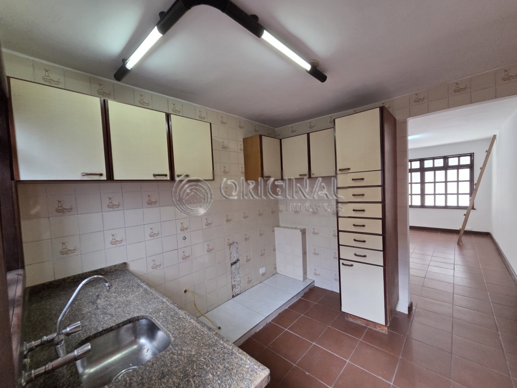 Casa para alugar em Mossungue, Curitiba — MAFI ADMINISTRADORA DE IMOVEIS LTDA