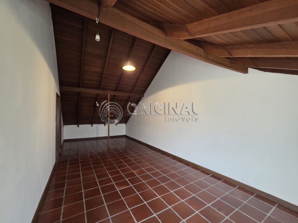 Casa para alugar em Mossungue, Curitiba — MAFI ADMINISTRADORA DE IMOVEIS LTDA