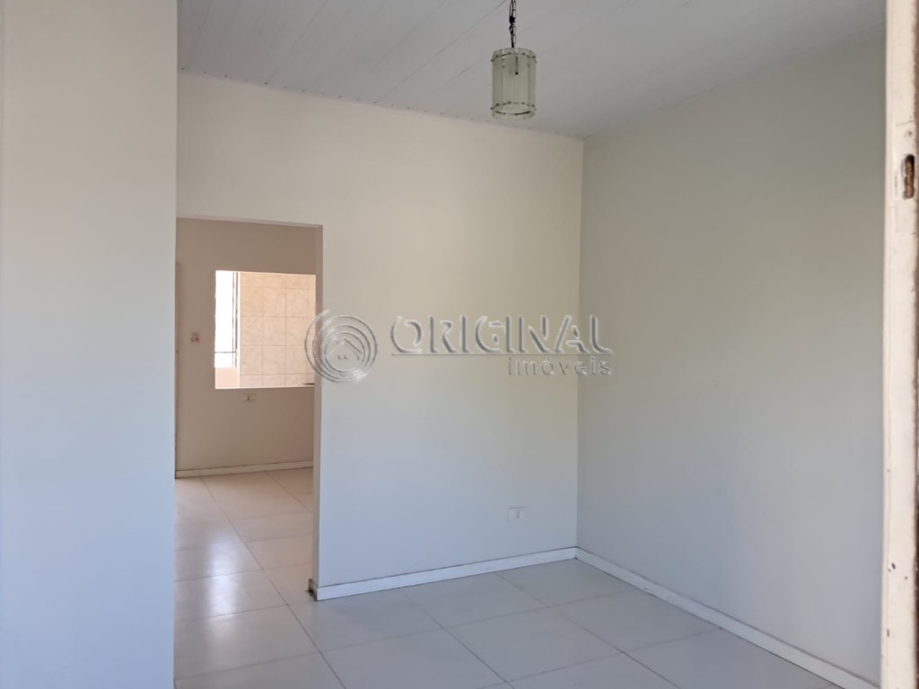 Apartamento para locacao no Agua Verde em Curitiba com 50m² por R$ 1.333,33