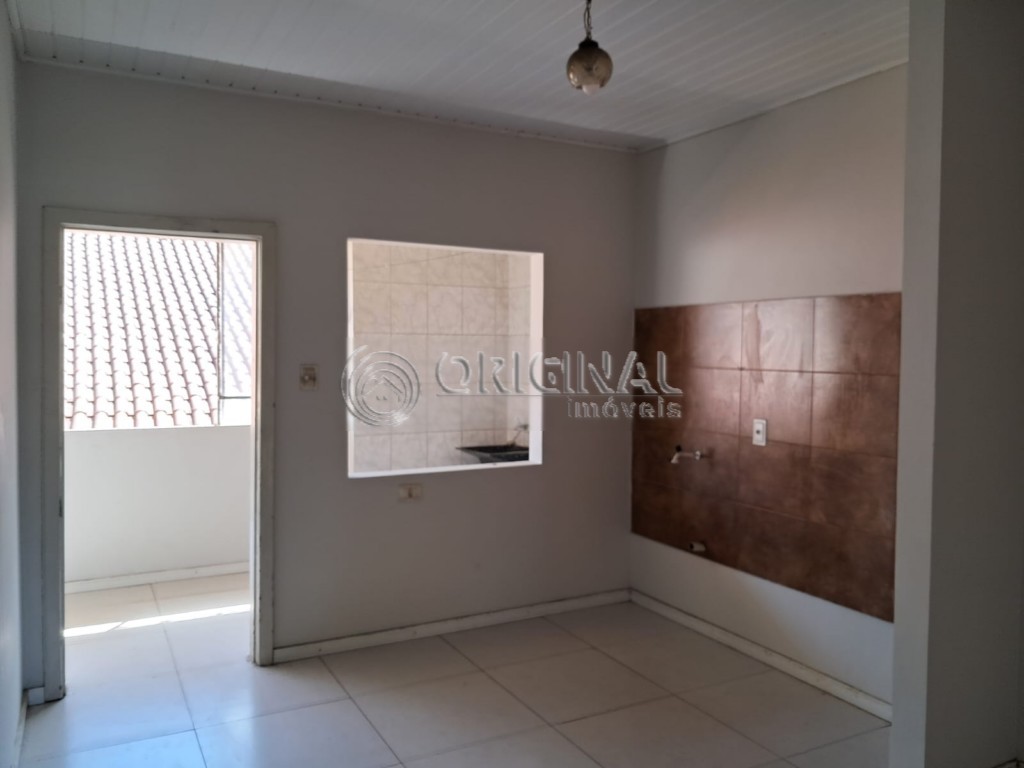 Apartamento para locacao no Agua Verde em Curitiba com 50m² por R$ 1.333,33