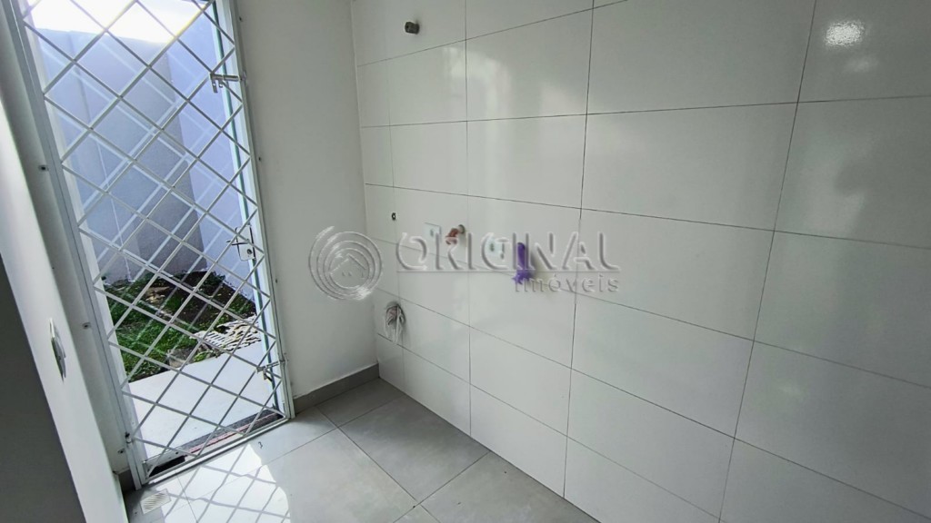 Sobrado para alugar em Pinheirinho, Curitiba — Portal Chave Fácil