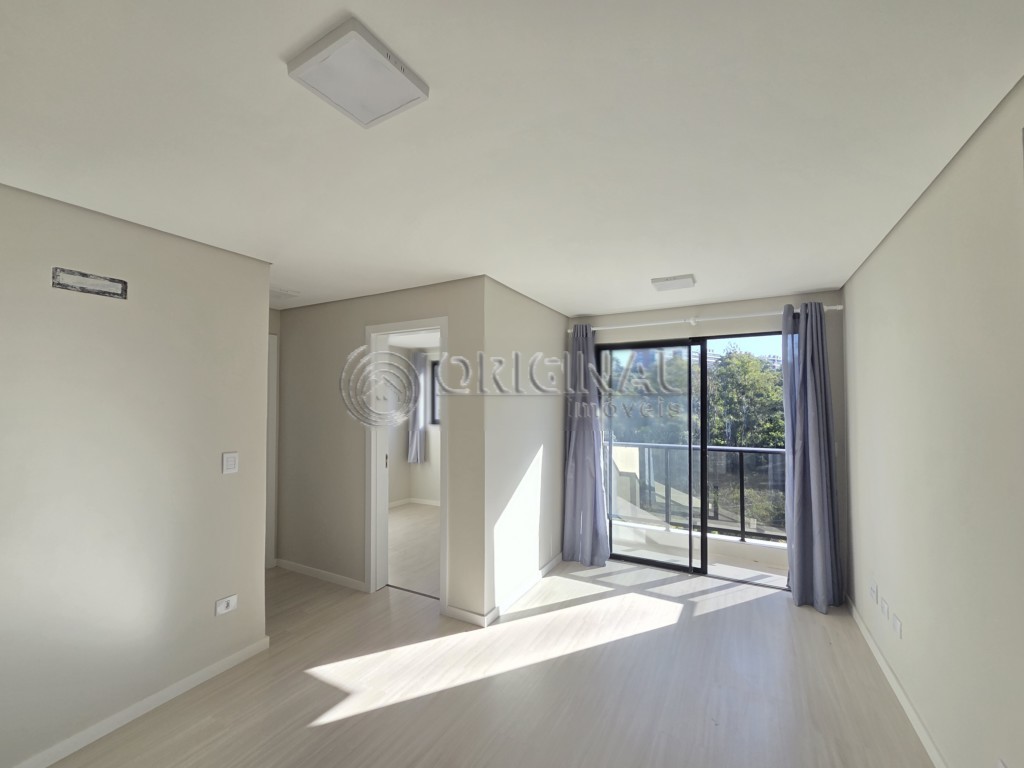 Apartamento para locacao no Campina do Siqueira em Curitiba com 85m² por R$ 3.100,00