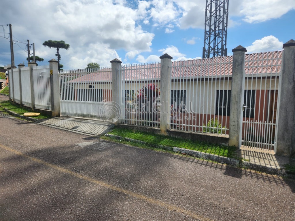 Casa Residencial para venda no Vila Torres em Campo Largo com 150m² por R$ 450.000,00