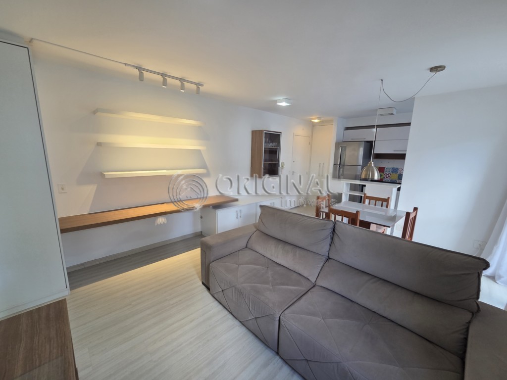 Apartamento para locacao no Campo Comprido em Curitiba com 69m² por R$ 2.444,44