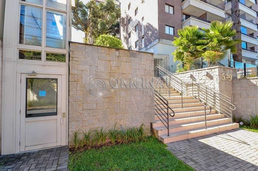 Apartamento para venda no Centro em Curitiba com 106m² por R$ 715.000,00
