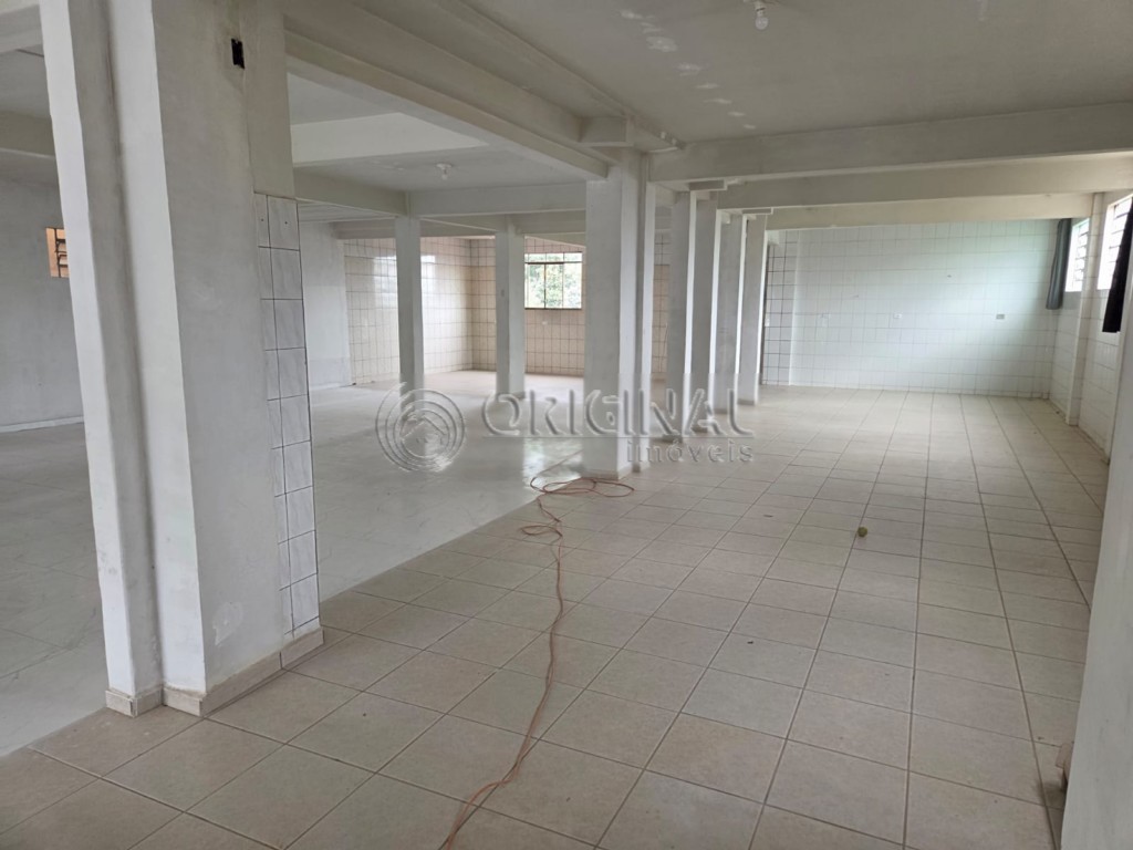 Barracão_galpão para locacao no Vila Torres I em Campo Largo com 210m² por R$ 6.555,55