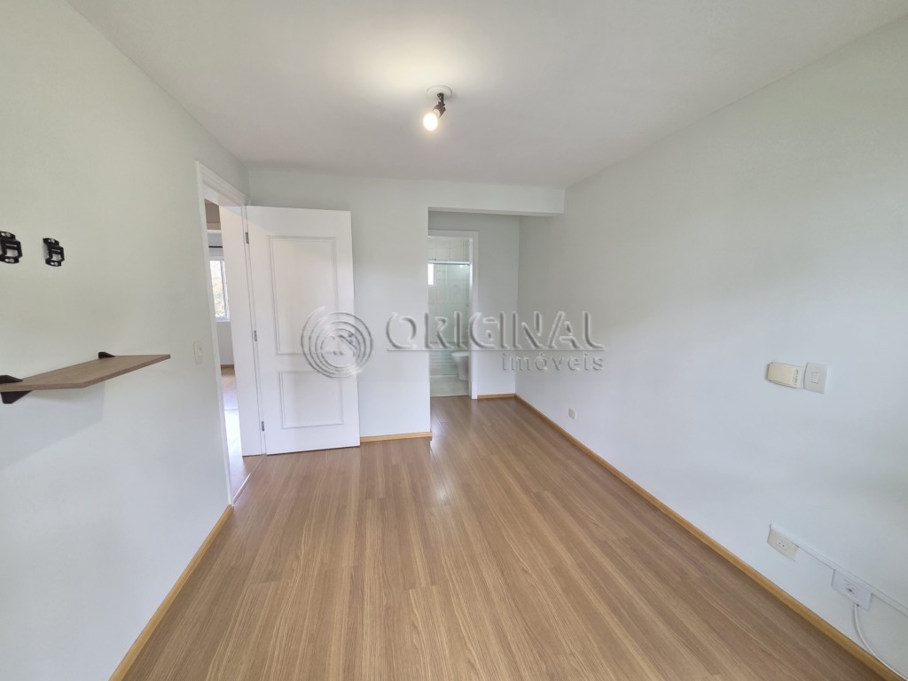 Casa para alugar em Jardim Das Americas, Curitiba — Construa Assessoria Imobiliária