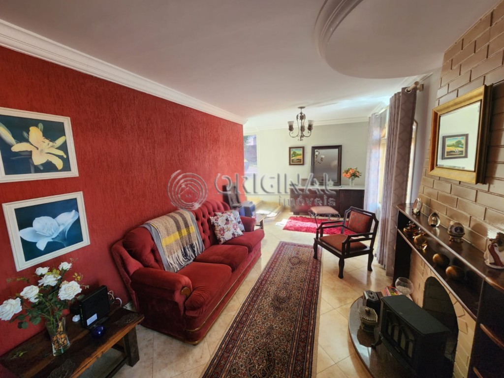 Casa Residencial para venda no Jardim Dona Joaquina I em Pinhais com 720m² por R$ 1.300.000,00