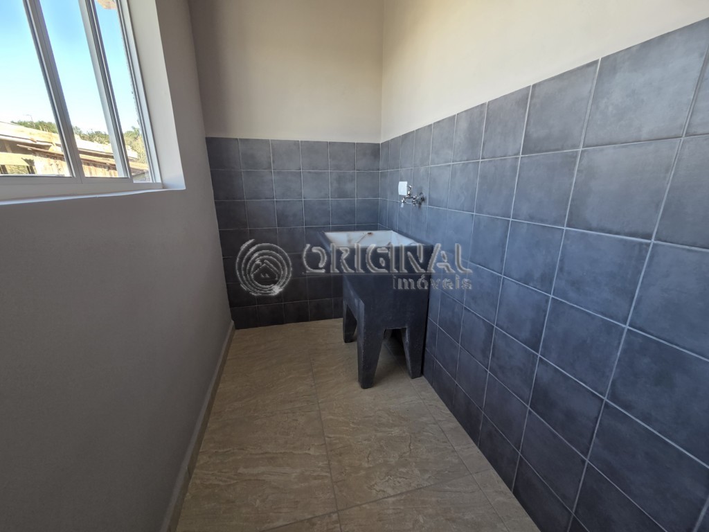Apartamento para locacao no Vila Gilcy em Campo Largo com 65m² por R$ 1.666,66
