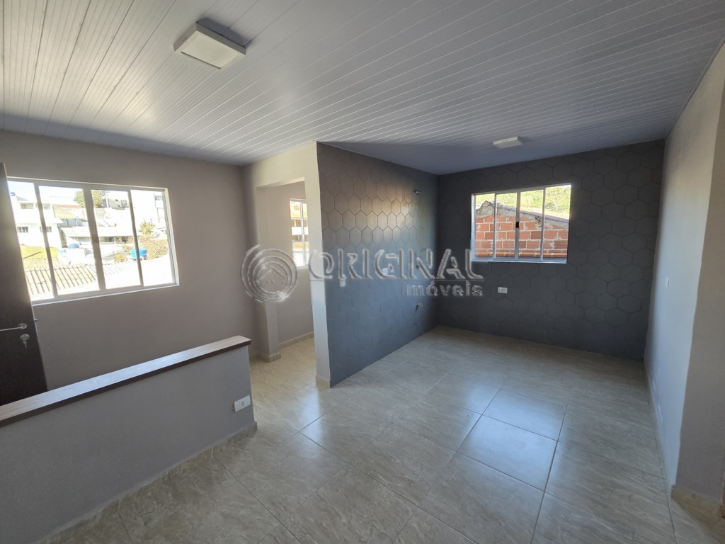 Apartamento para locacao no Vila Gilcy em Campo Largo com 65m² por R$ 1.666,66